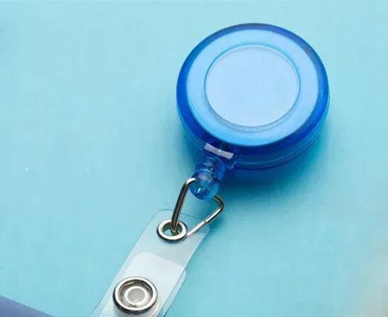 Retractable Nurse & ID Card Holder
