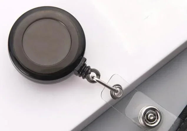 Retractable Nurse & ID Card Holder