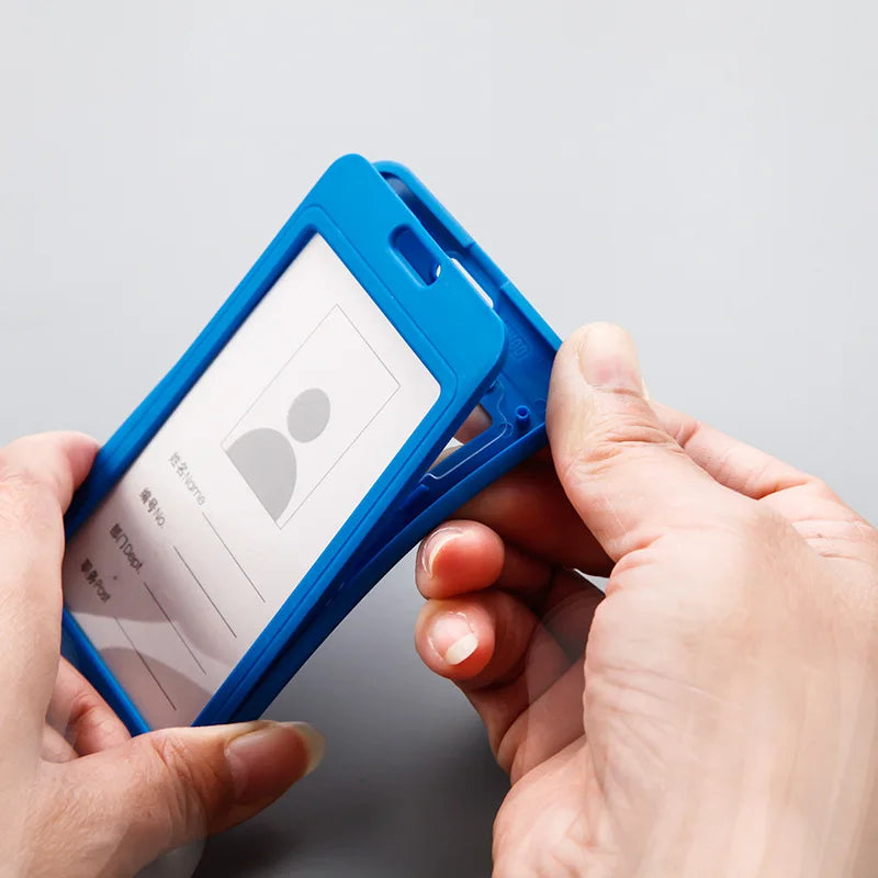 Retractable Nurse & ID Card Holder